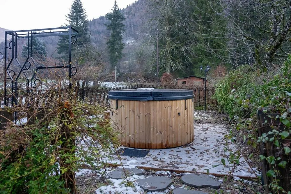 Holiday home La Maison Des Jolicoeurs Saint-Christophe-sur-Guiers