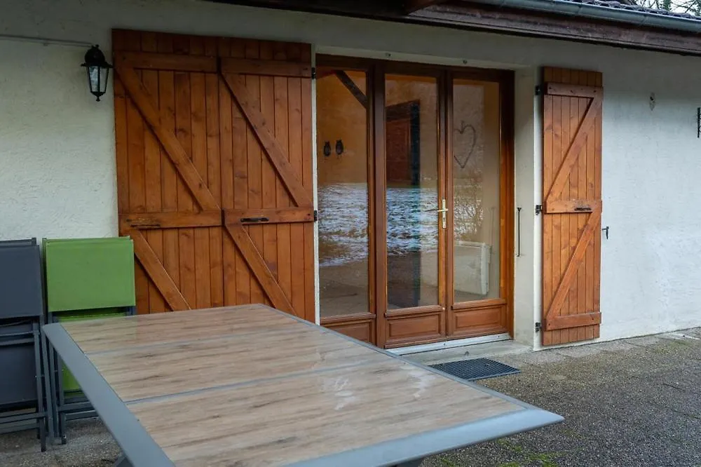 Holiday home La Maison Des Jolicoeurs Saint-Christophe-sur-Guiers France