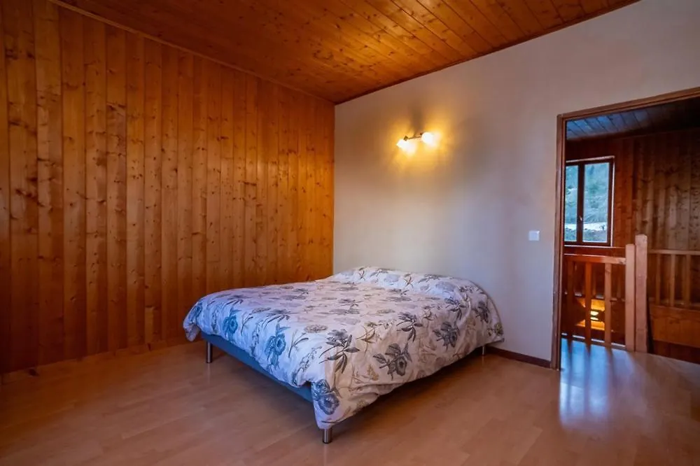 La Maison Des Jolicoeurs Saint-Christophe-sur-Guiers Holiday home