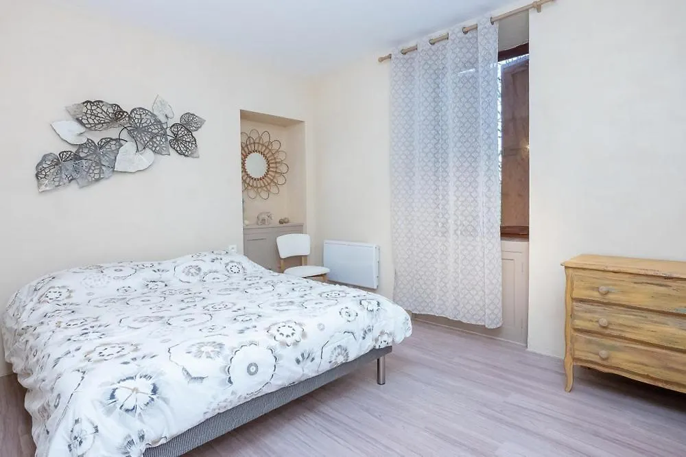 Holiday home La Maison Des Jolicoeurs Saint-Christophe-sur-Guiers France