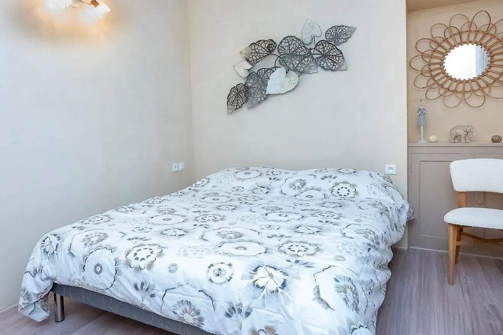 Holiday home La Maison Des Jolicoeurs Saint-Christophe-sur-Guiers France