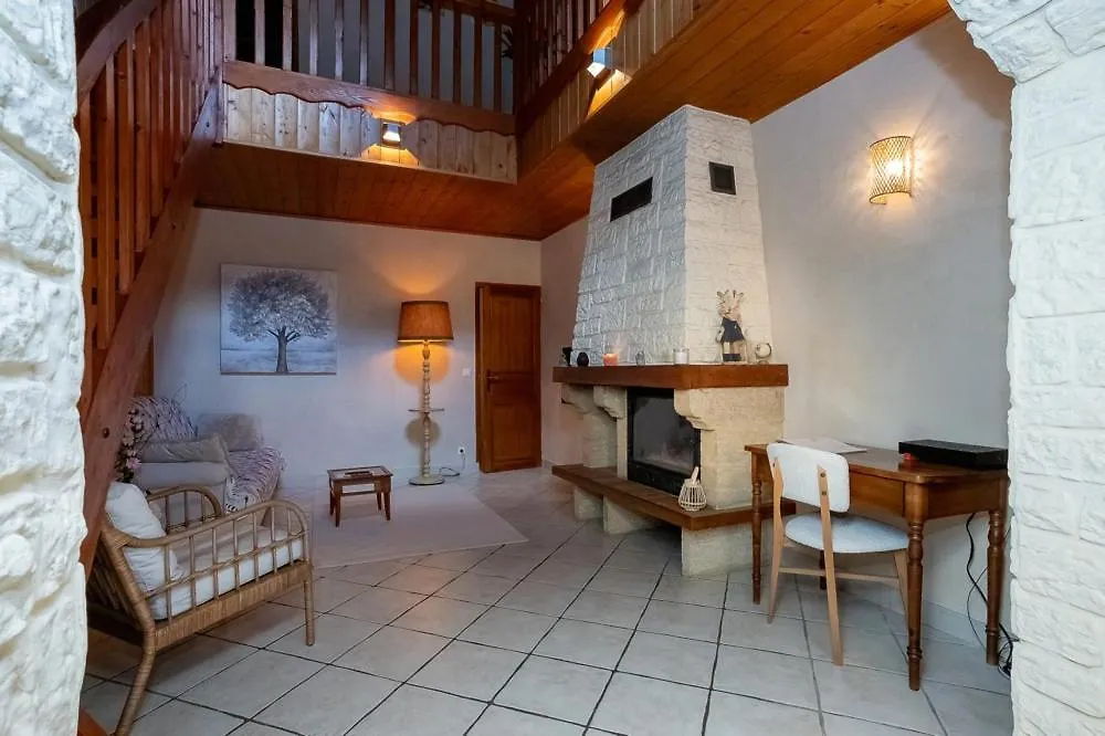 Holiday home La Maison Des Jolicoeurs Saint-Christophe-sur-Guiers